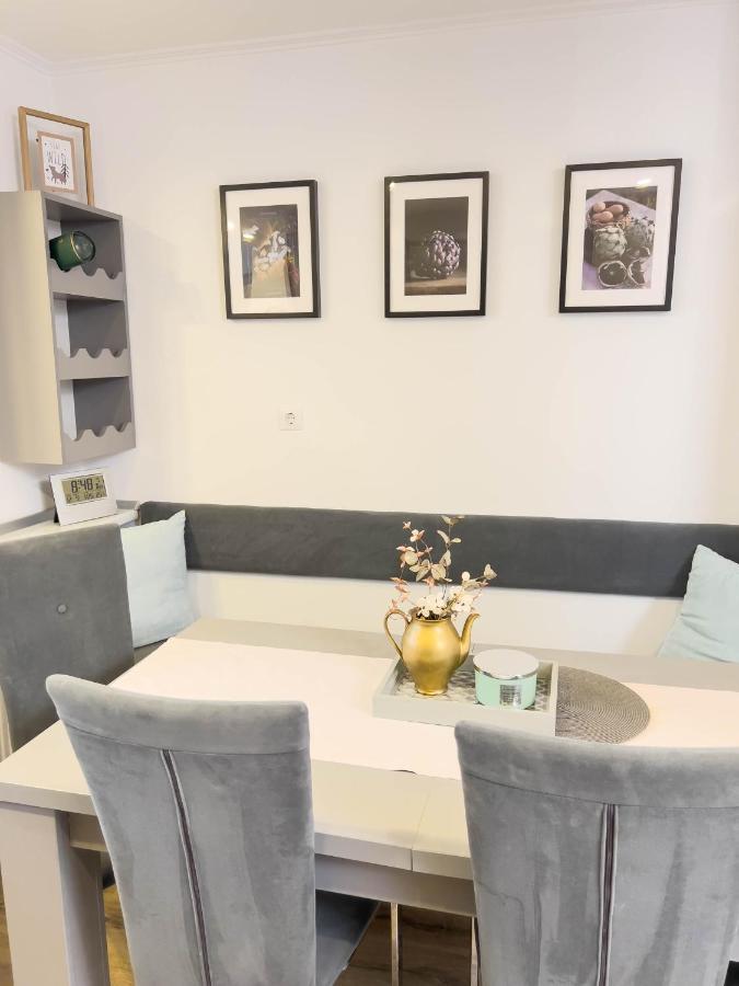 Oradea Comfort Corner Eksteriør bilde