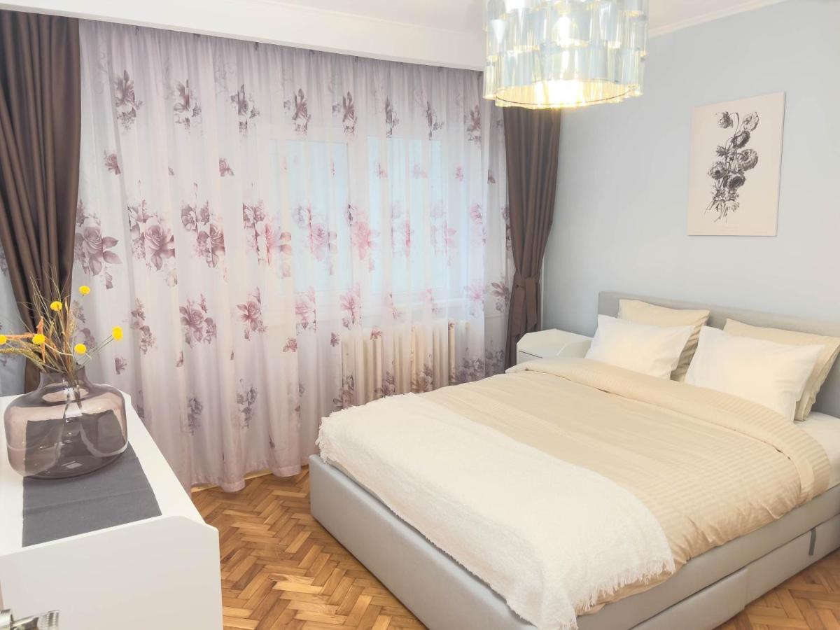 Oradea Comfort Corner Eksteriør bilde